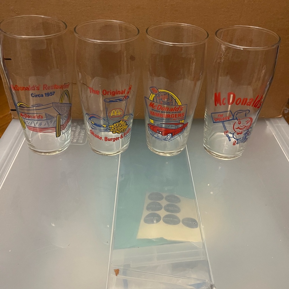 Retro Collectors McDonald's Vintage Glass Set - Multicolor - 1995